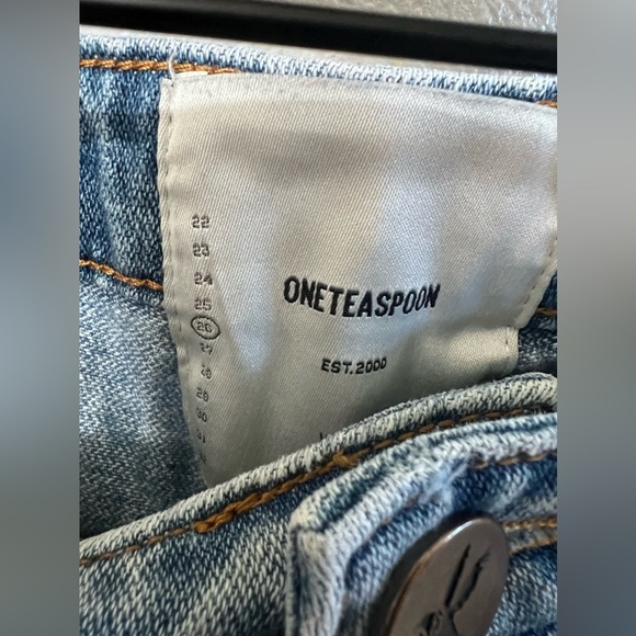 One Teaspoon Streetwalkers High Waist 80s Jeans Size 26 - Picture 3 of 10
